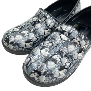 Marilyn Monroe MediChic Clogs 9